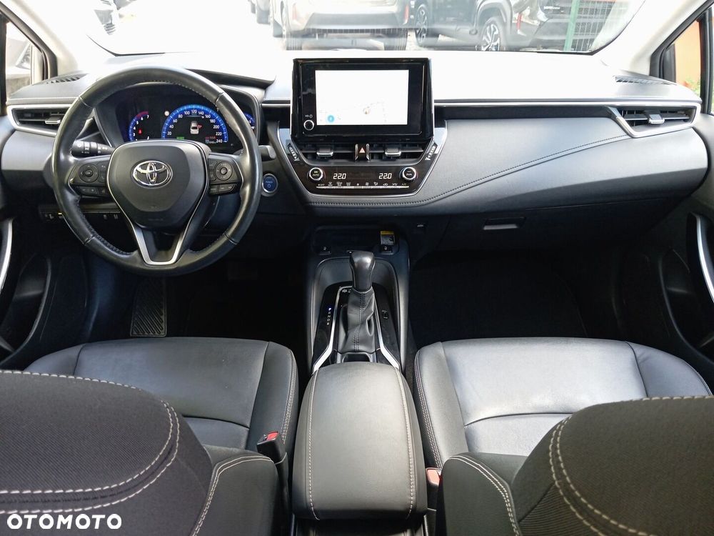Toyota Corolla 1.8 Hybrid Executive - 13