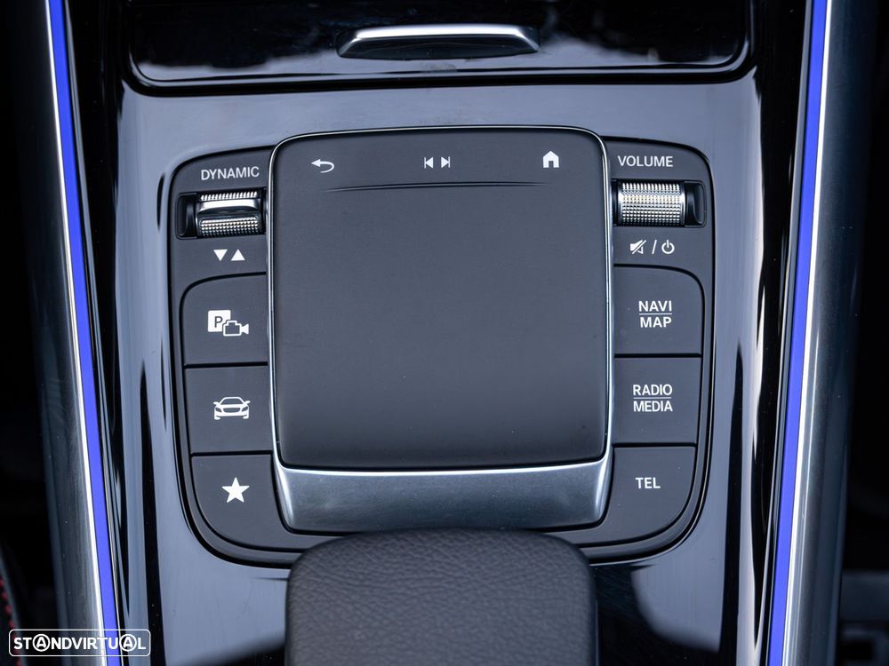 Mercedes-Benz GLA 250 e AMG Line - 18