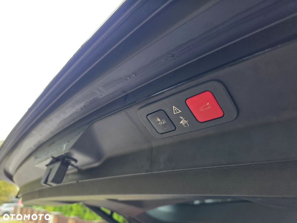 Peugeot 5008 HDI 115 Allure - 19