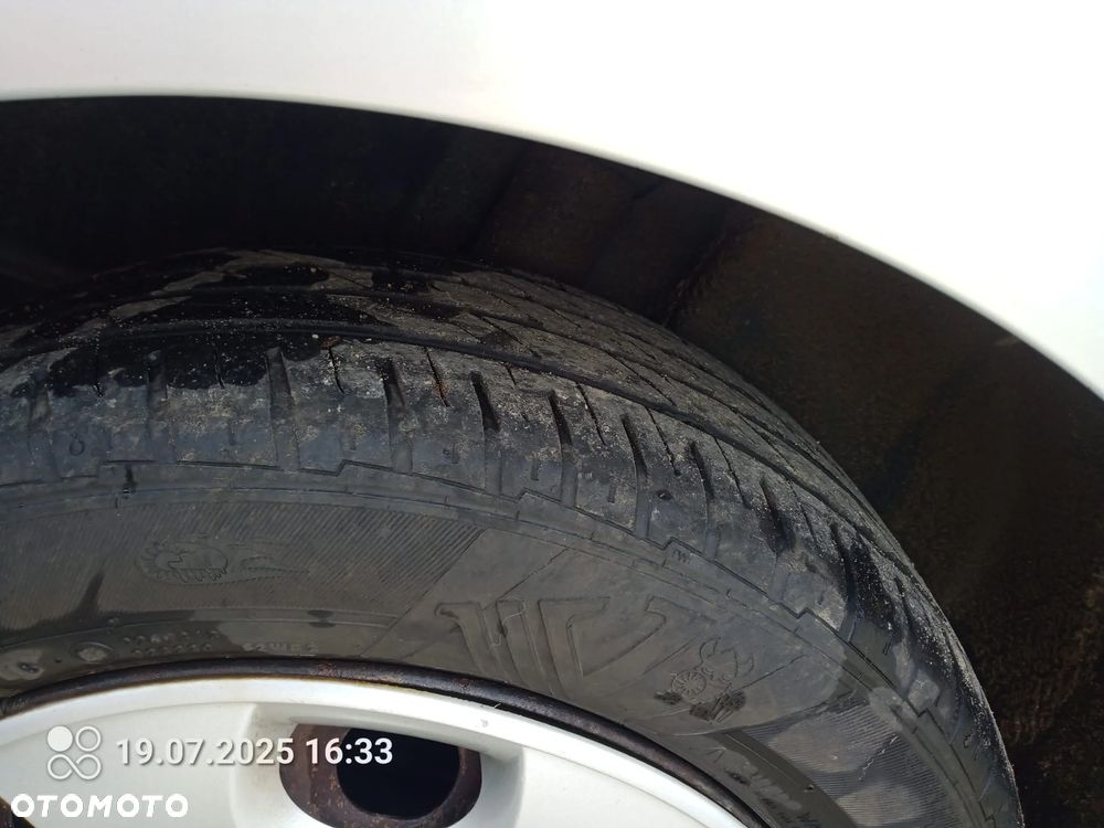 Volkswagen Touran 1.4 TSI Comfortline - 7