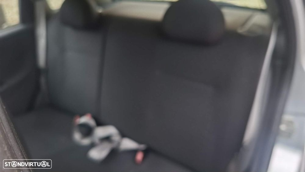 Opel Corsa 1.2 16V Enjoy Easytronic - 11