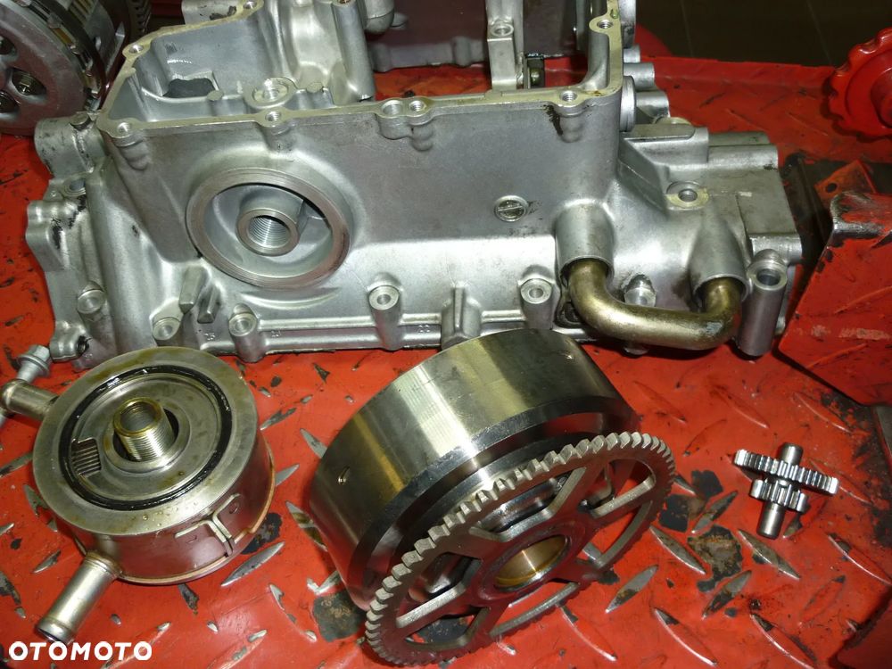 Silnik na części Yamaha YZF R6 rok 2000 - 28