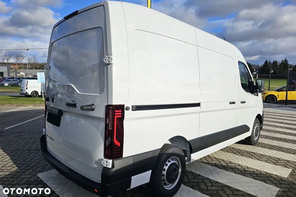 Renault Master L2H2 Extra 2.0 130KM - 4