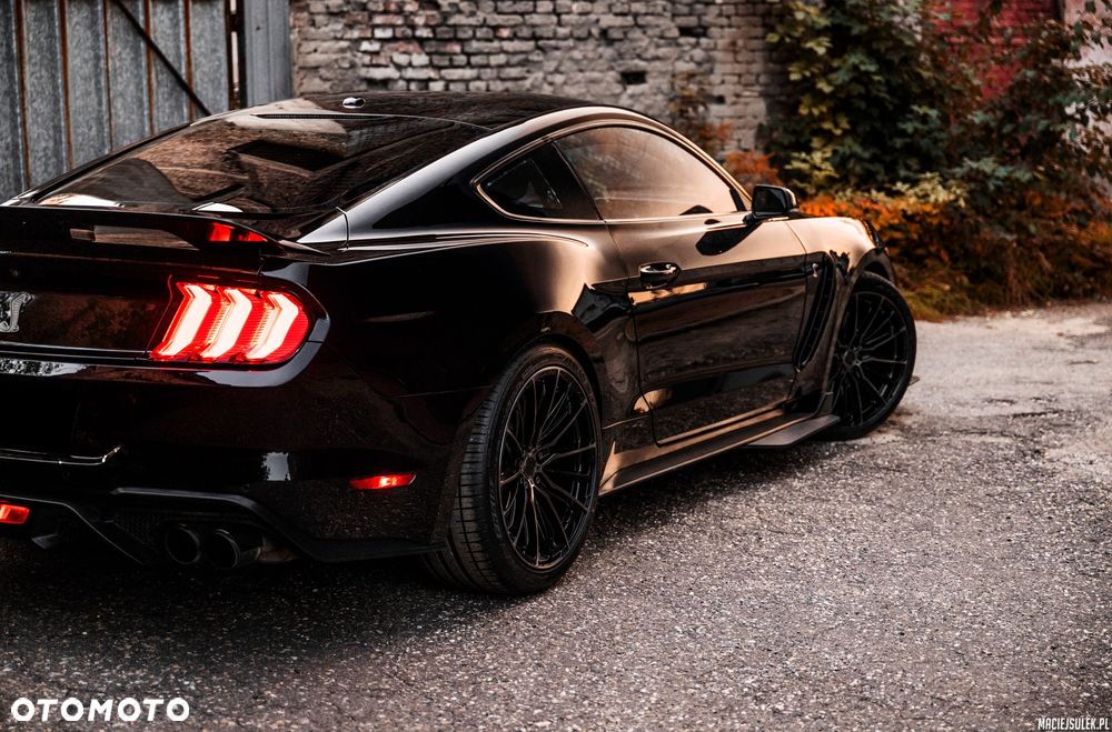 Ford Mustang 5.0 V8 GT - 5