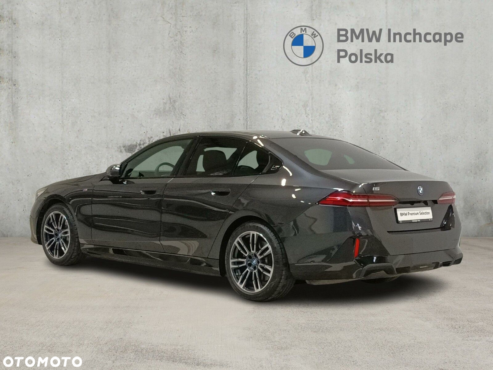 BMW i5 - 4