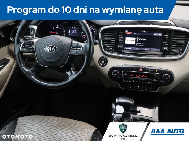 Kia Sorento - 9
