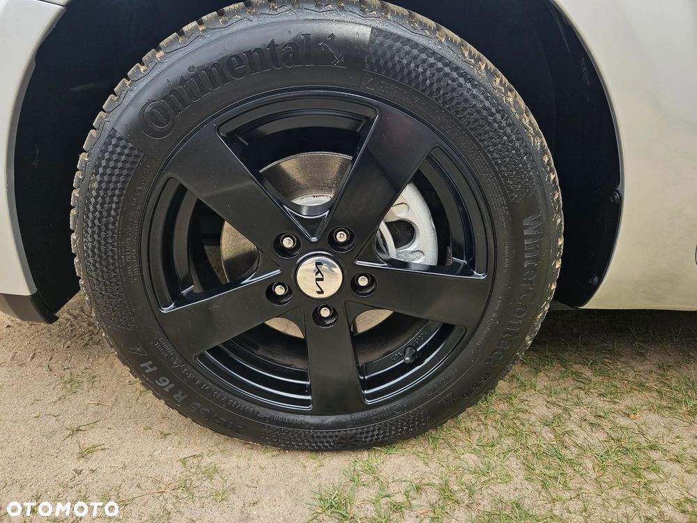 Kia Ceed - 17