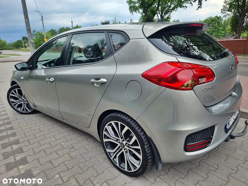 Kia Ceed 1.6 GDI Spirit - 3