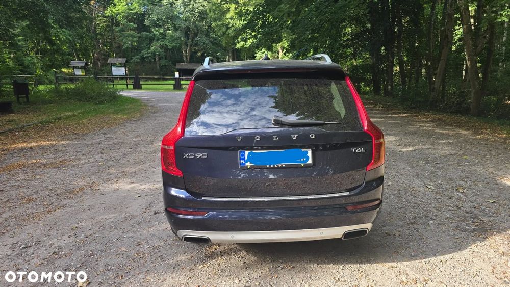 Volvo XC 90 - 12