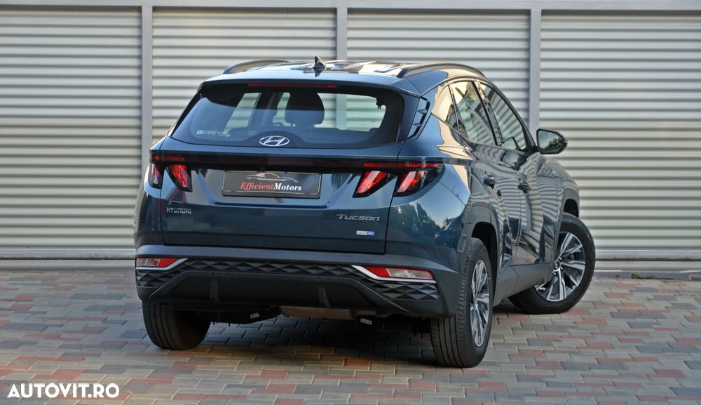 Hyundai Tucson 1.6 CRDi 48V-Hybrid 2WD DCT Select - 13