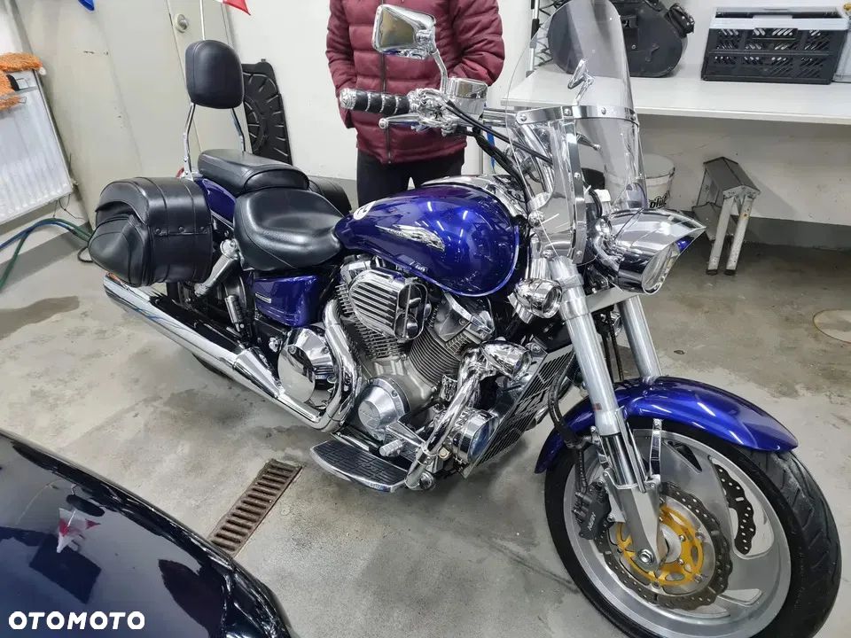 Honda VTX - 9
