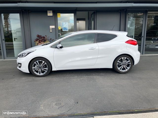 Kia Ceed S Coupé 1.6 CRDi TX Sport - 5