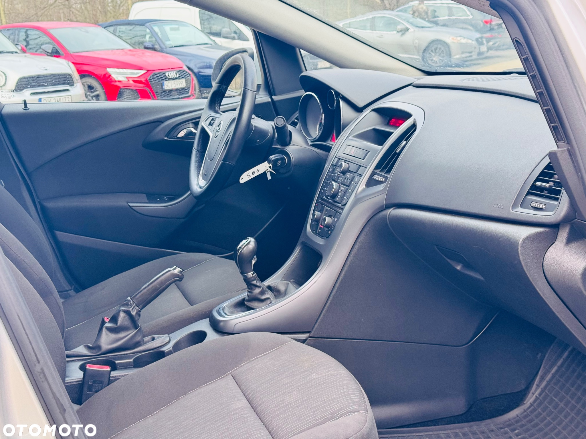 Opel Astra IV 1.4 T Business S&S - 31
