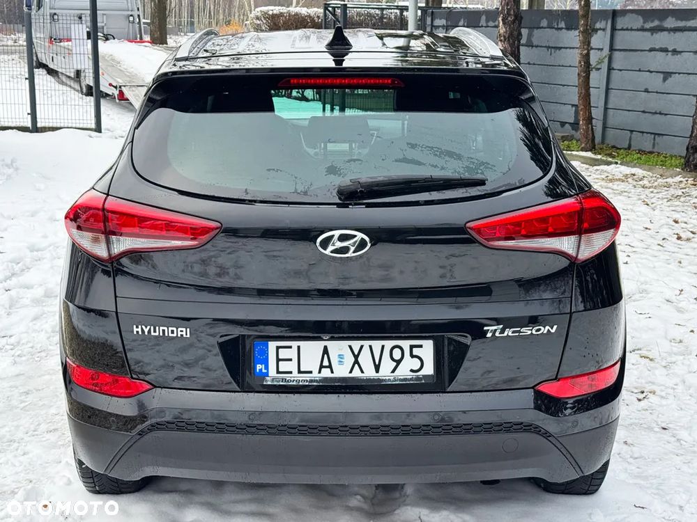 Hyundai Tucson - 12