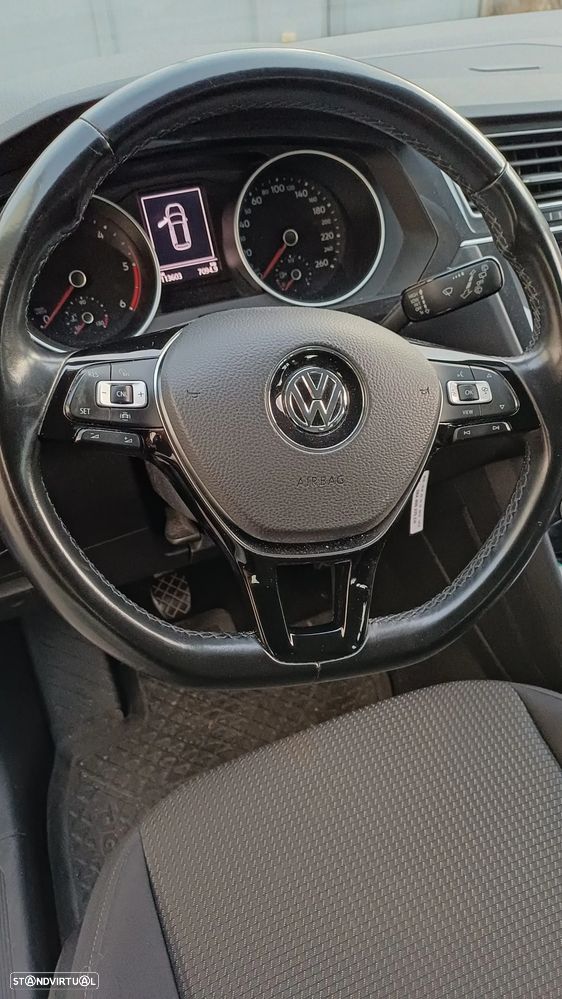 VW Tiguan 1.6 TDI Tech - 9