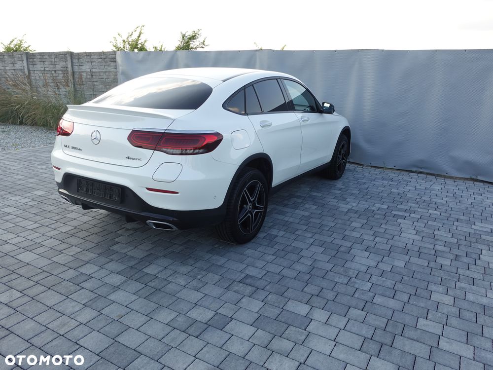 Mercedes-Benz GLC 300 de 4Matic 9G-TRONIC - 2