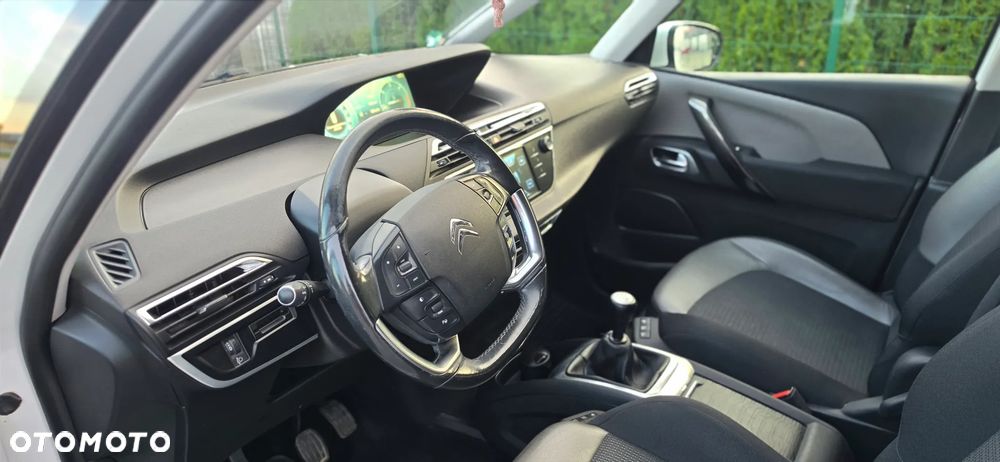 Citroën C4 Picasso - 24