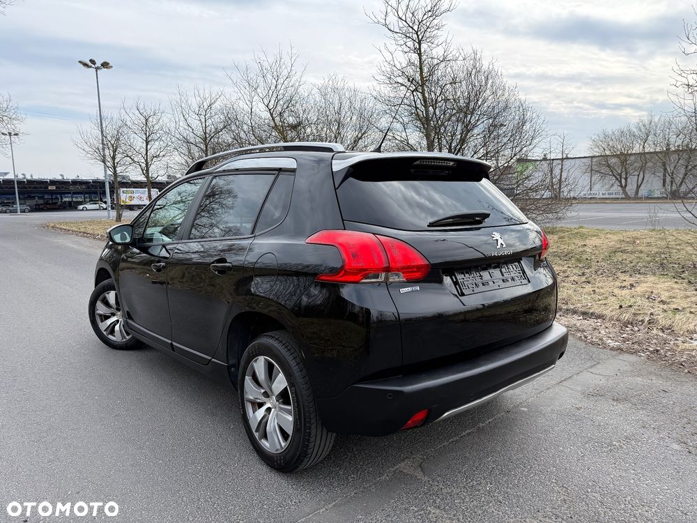 Peugeot 2008 1.6 BlueHDi Style - 6