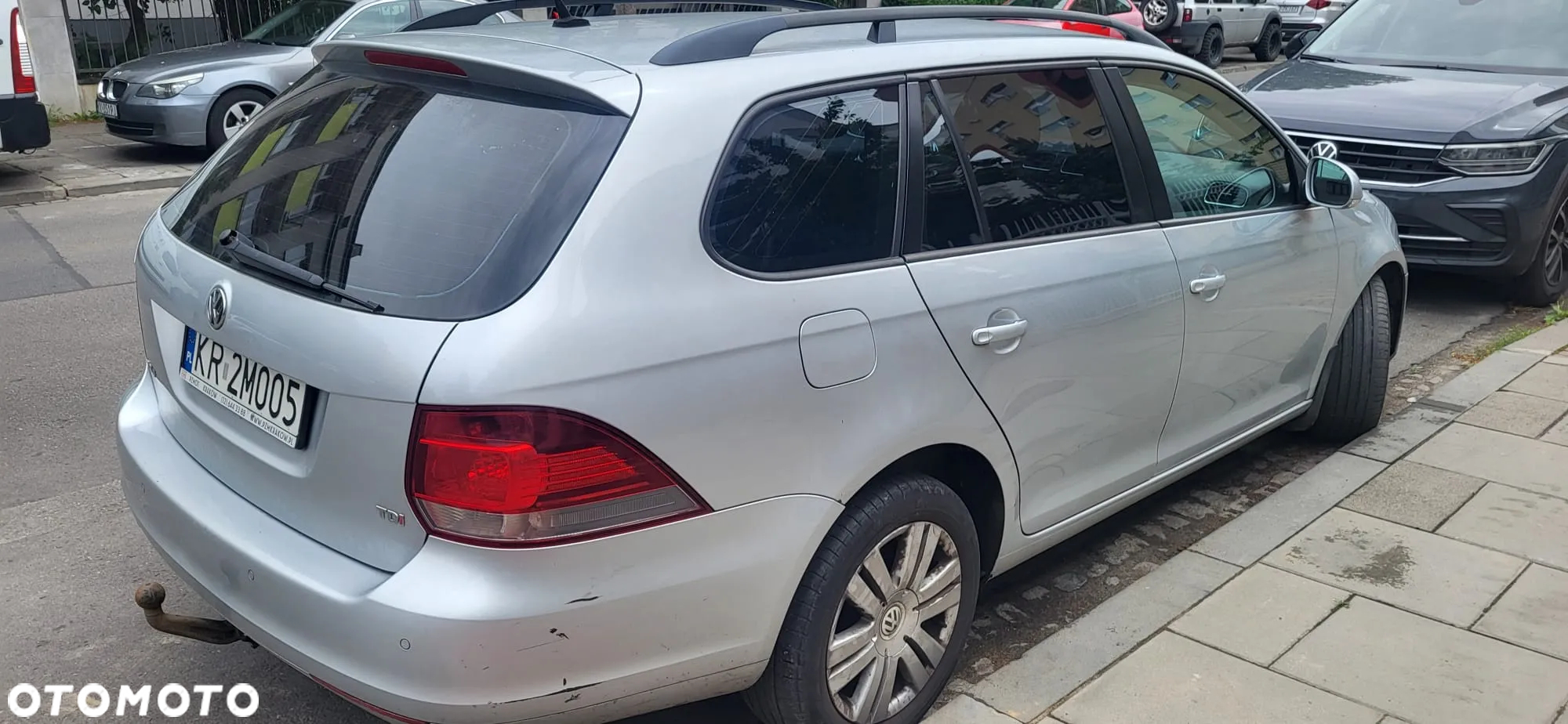 Volkswagen Golf VI 1.6 TDI Trendline DSG - 3