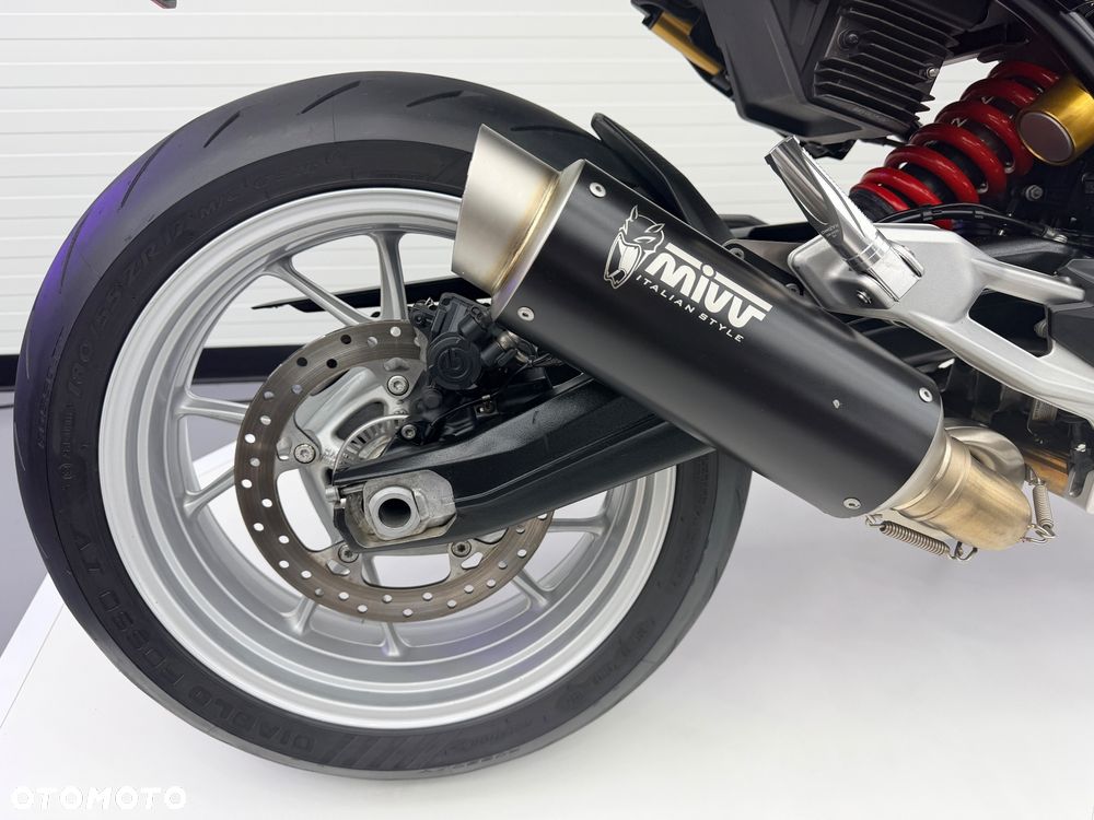 BMW R - 28