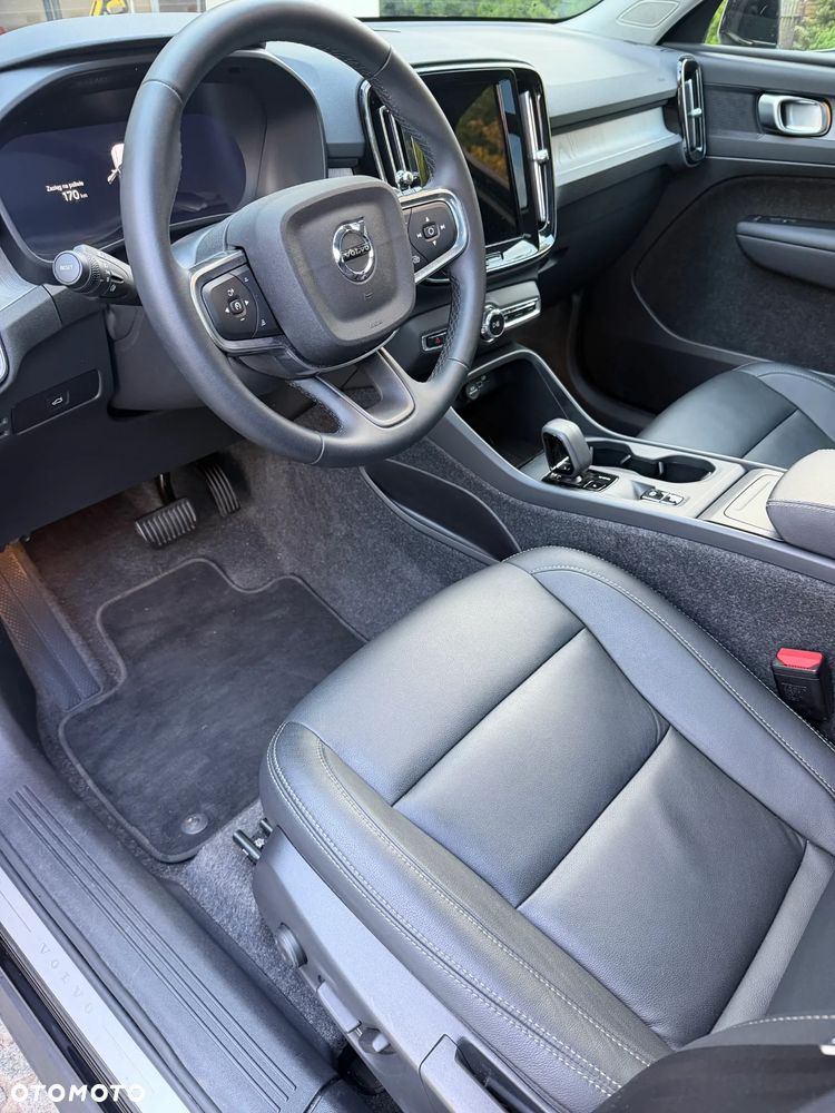 Volvo XC 40 - 29