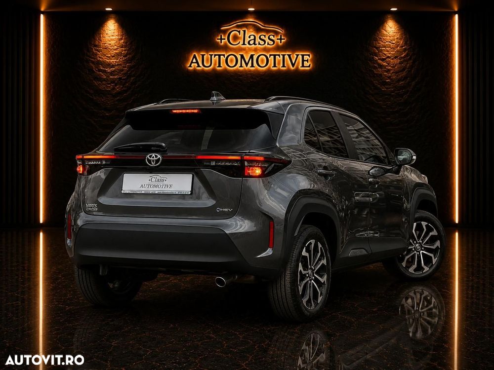 Toyota Yaris Cross 1.5 VVT-i HSD 4x2 Dynamic - 7