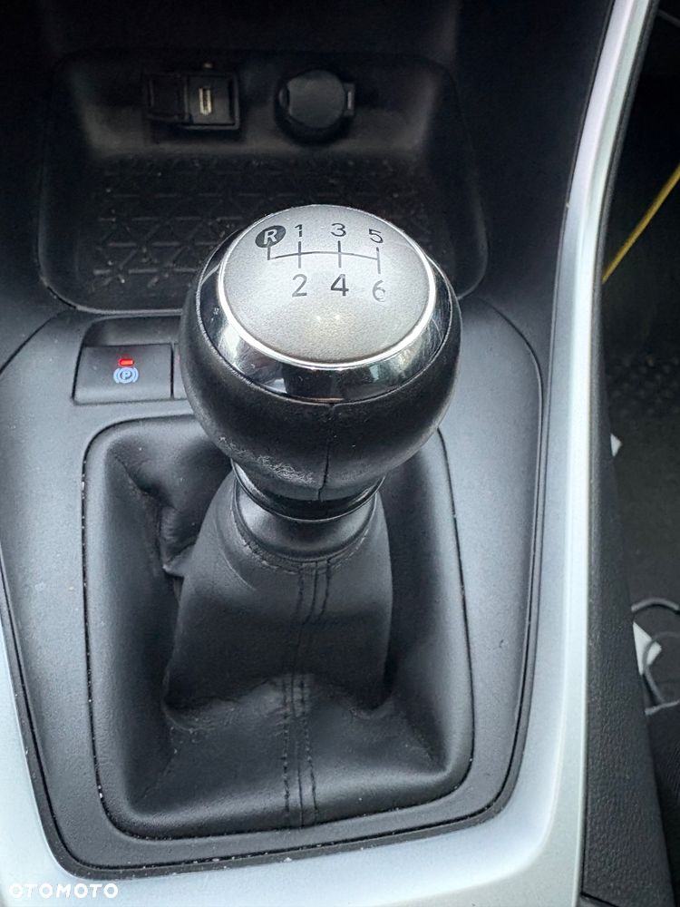 Toyota RAV4 2.0 Comfort 4x2 - 6