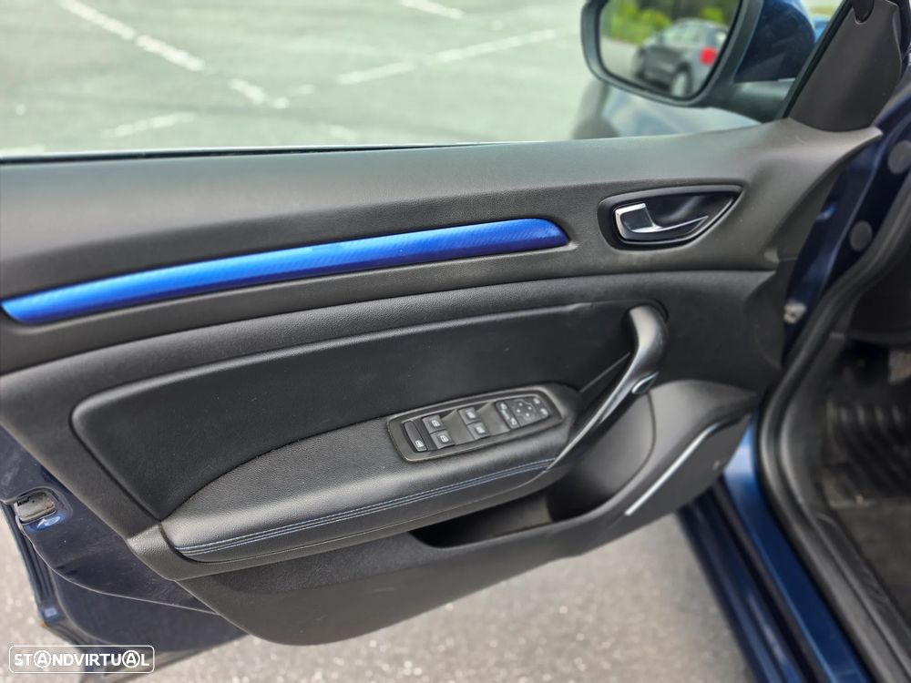 Renault Mégane ENERGY dCi 130 Start & Stop Bose Edition - 12