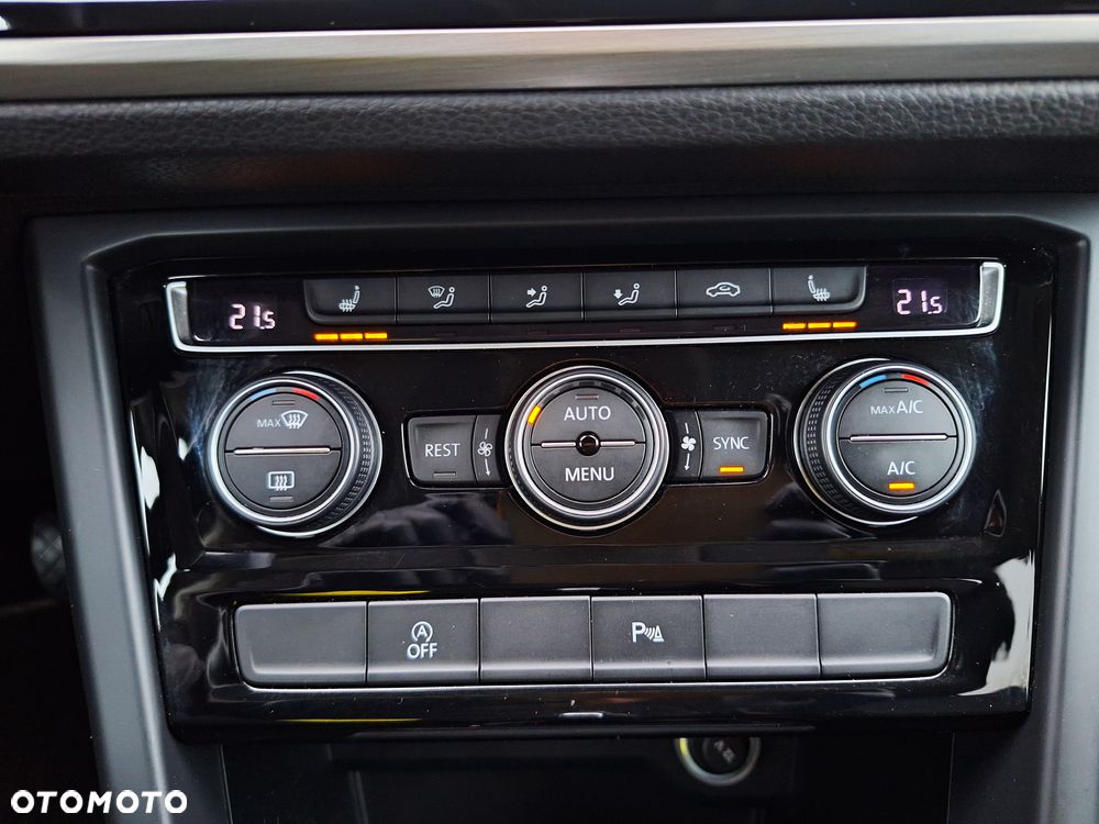 Volkswagen Touran 1.5 TSI EVO Comfortline Plus DSG - 33