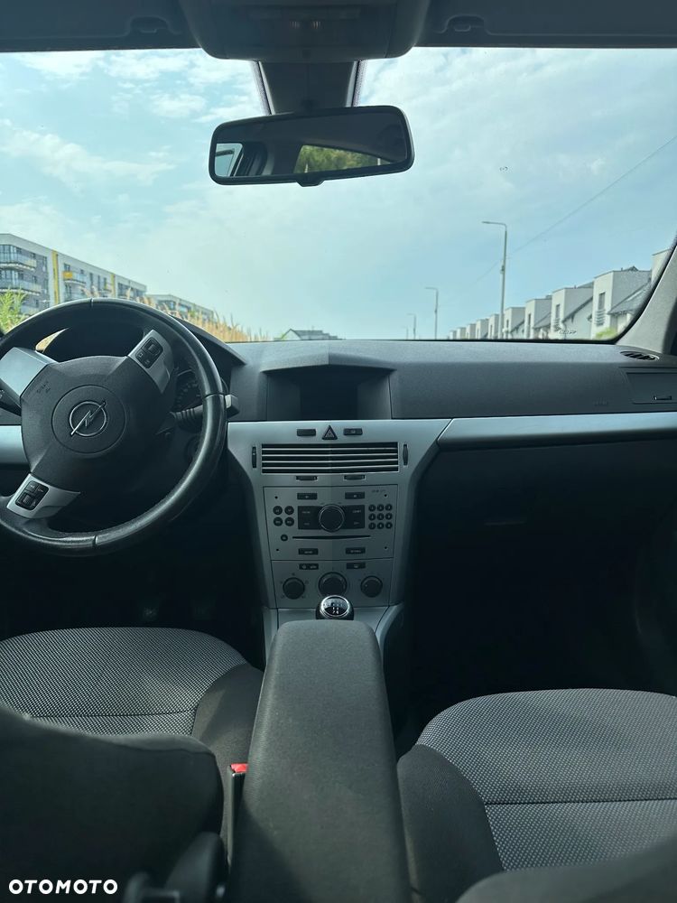 Opel Astra 1.6 Selection - 25