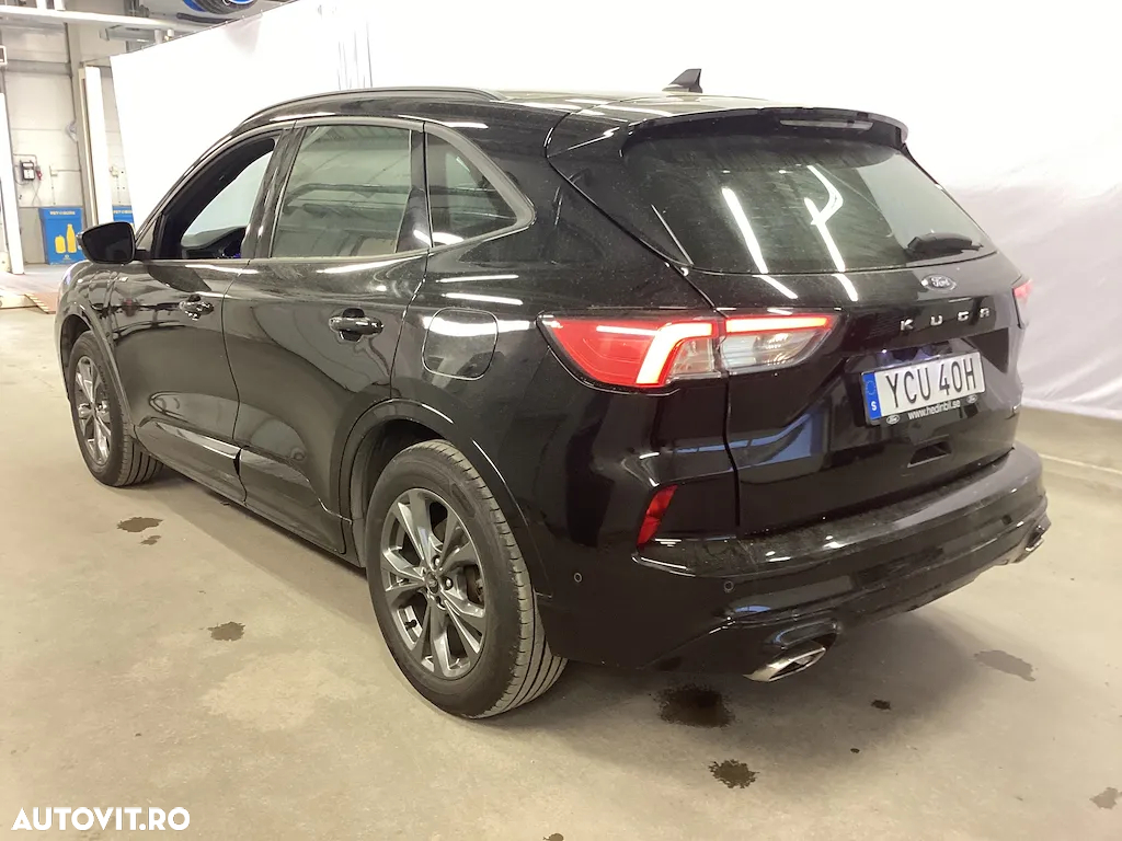 Ford Kuga - 2