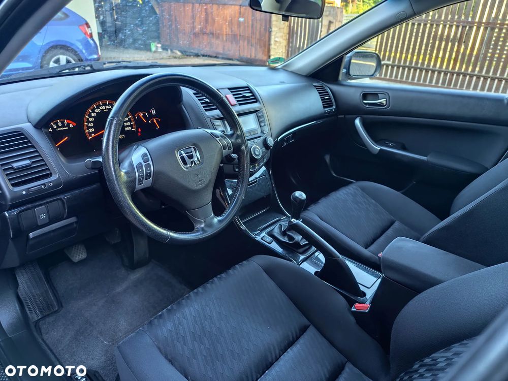 Honda Accord 2.4 i Executive - 21