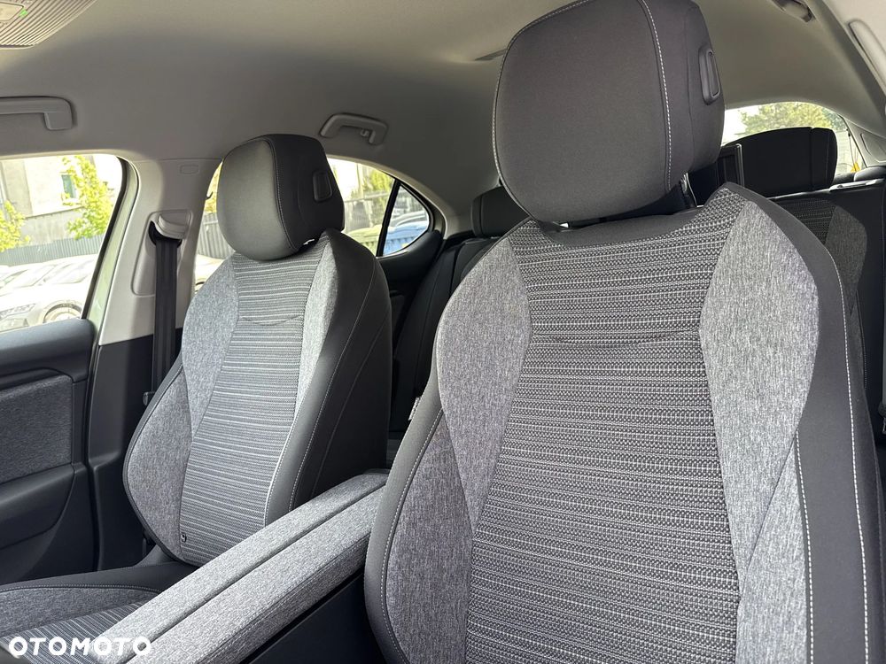 Skoda Superb 2.0 TDI SCR Selection DSG - 18