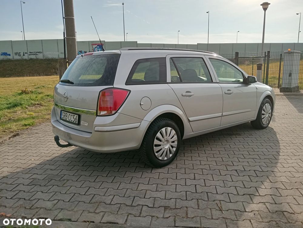 Opel Astra 1.6 - 11