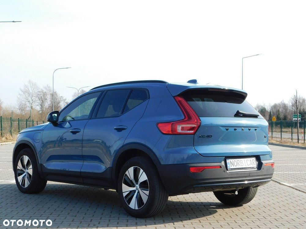 Volvo XC 40 - 33
