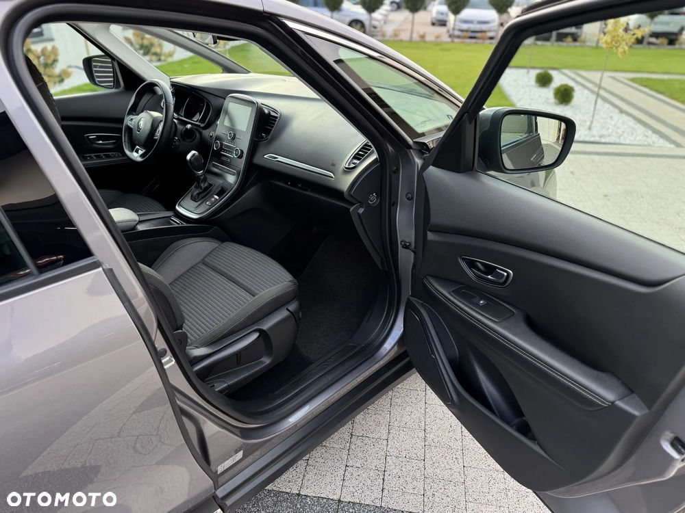Renault Scenic - 23