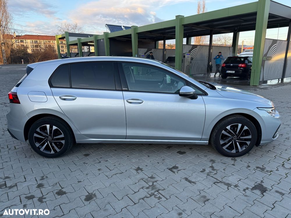 Volkswagen Golf 2.0 TDI SCR Life - 13