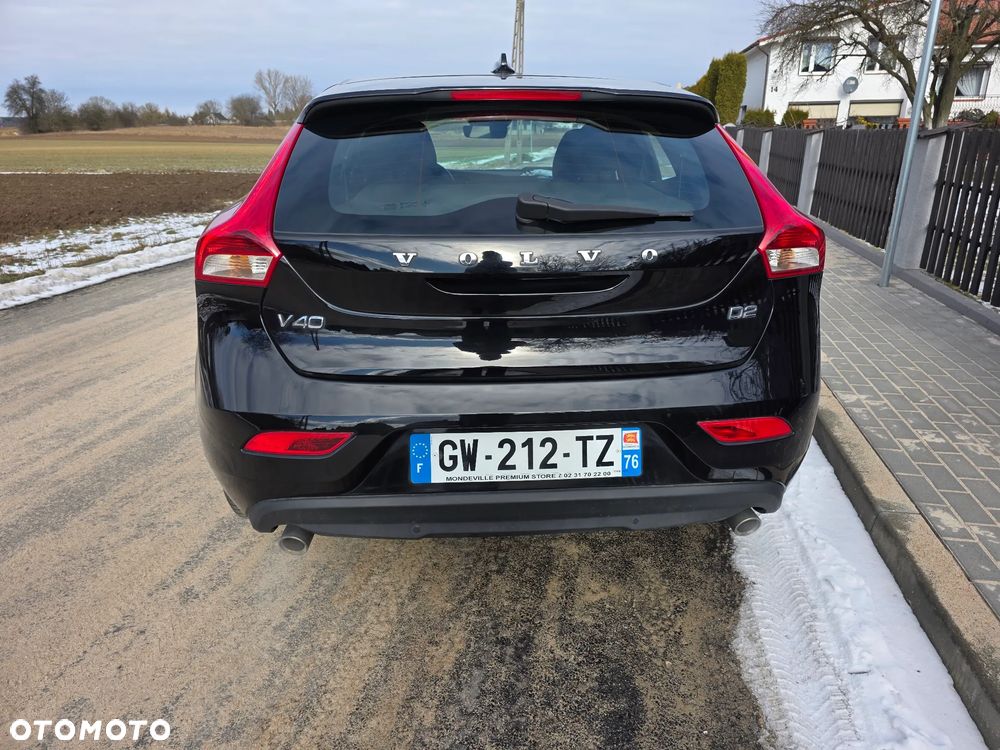 Volvo V40 D2 Geartronic Linje Svart - 5