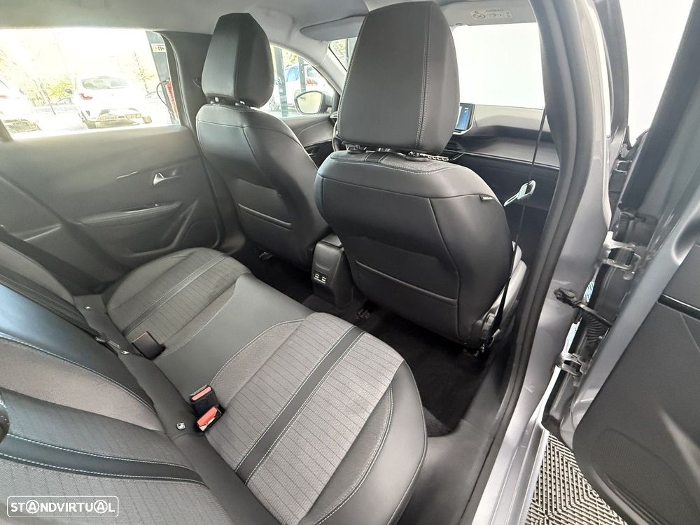 Peugeot 208 1.2 PureTech Allure Pack - 22