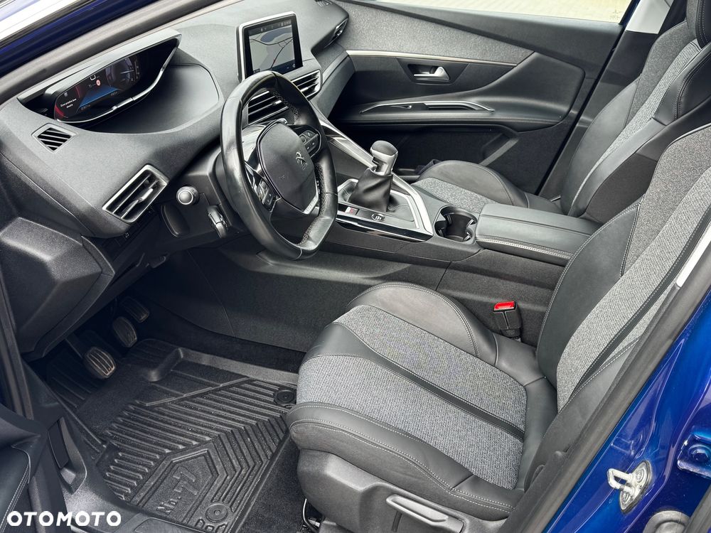 Peugeot 3008 BlueHDi 130 Stop & Start Allure - 37