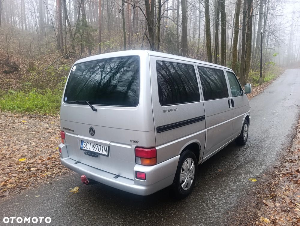 Volkswagen Multivan - 2