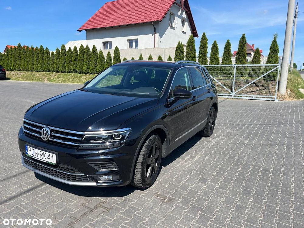 Volkswagen Tiguan - 1
