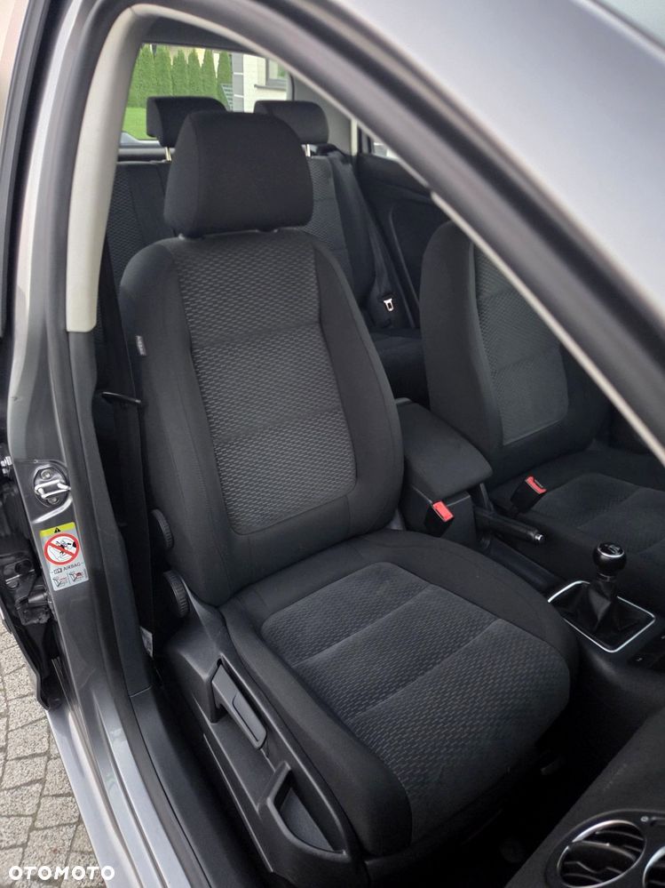 Volkswagen Golf Plus - 19