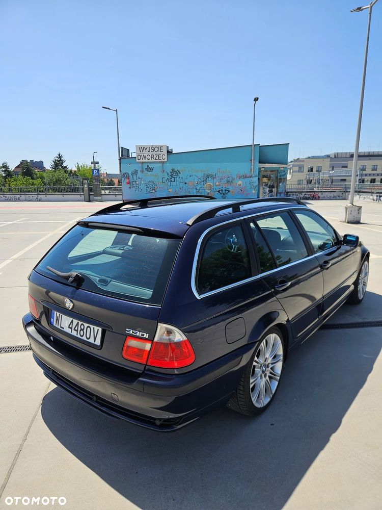 BMW Seria 3 320i - 6