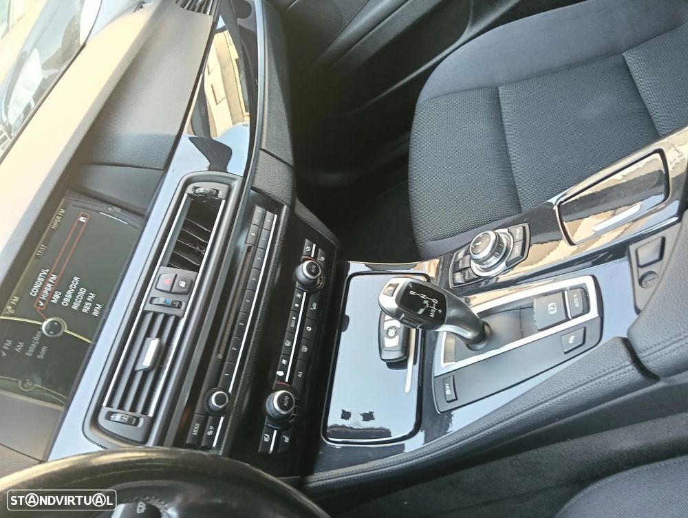 BMW 520 d Touring Aut. Luxury Line - 42