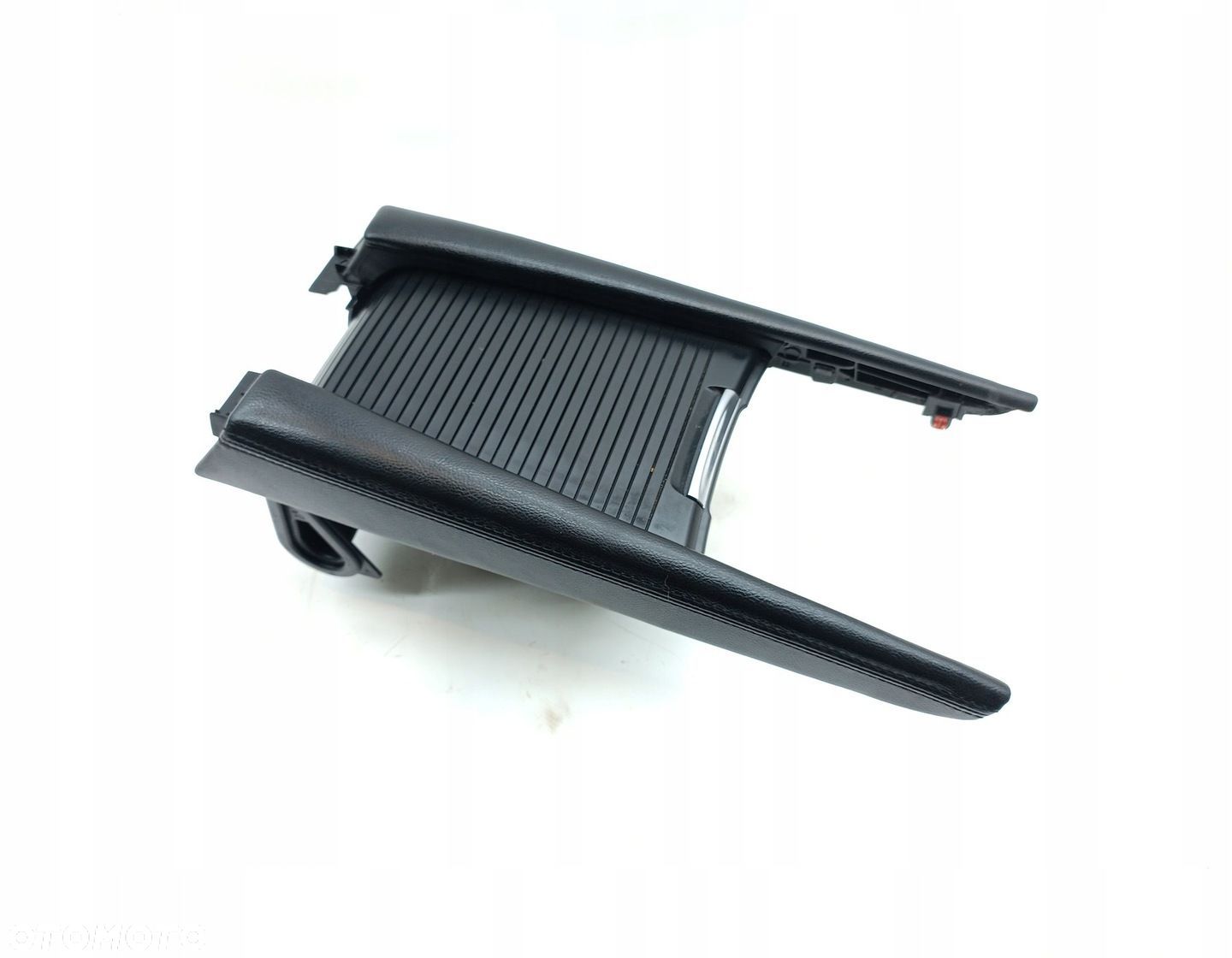 SCHOWEK TUNEL SRODKOWY UCHWYT NA NAPOJE MAZDA 3 BM III LIFT 18R - 1