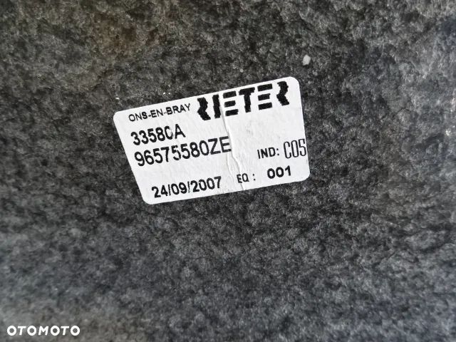 DYWAN PODŁOGA CITROEN C2 3D HB NR176 - 8