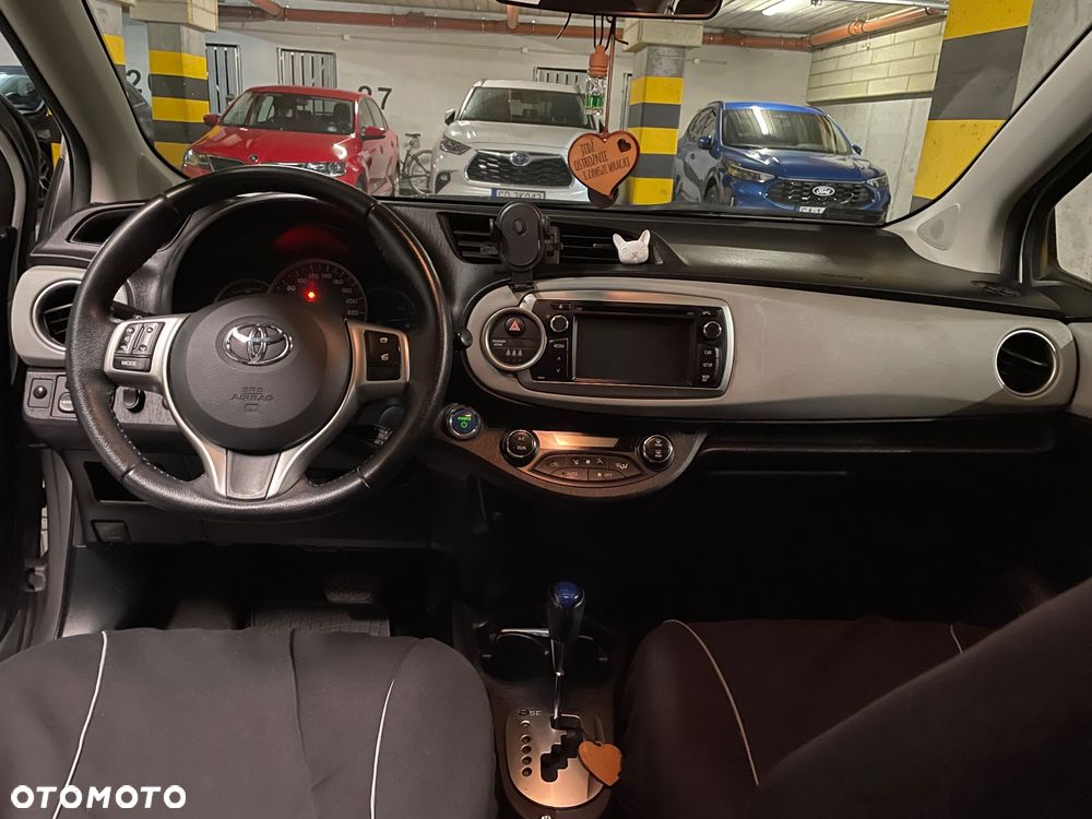 Toyota Yaris - 6
