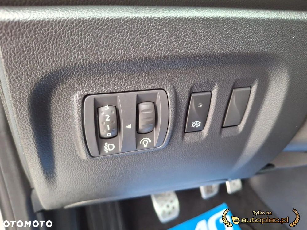 Renault Captur - 21