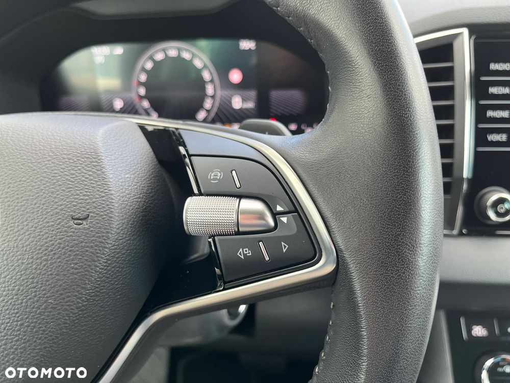 Skoda Karoq 2.0 TDI SCR 4x4 Selection DSG - 8